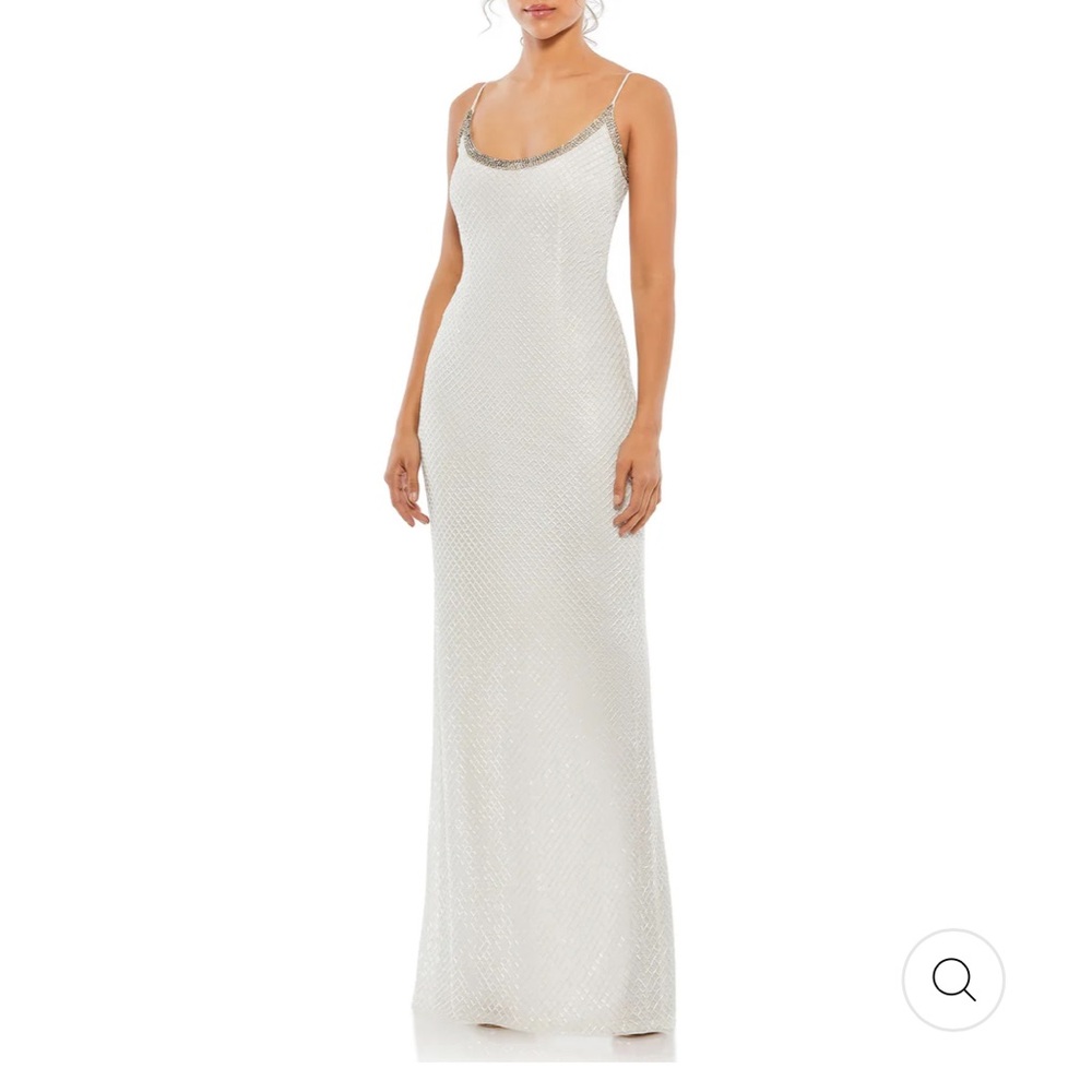 MAC DUGGAL BEADED SPAGHETTI STRAP COLUMN GOWN Size 4